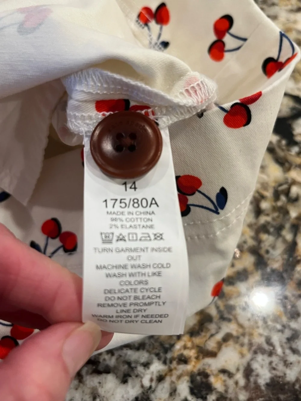 Kate Spade New York Cherry Print Shorts Size 14 High Waist Summer Designer Chic - Picture 6 of 9